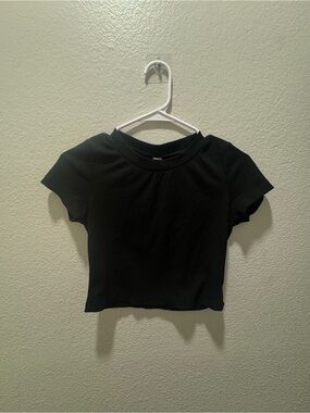 SHEIN Black Short Sleeve Ribbed Crop Top